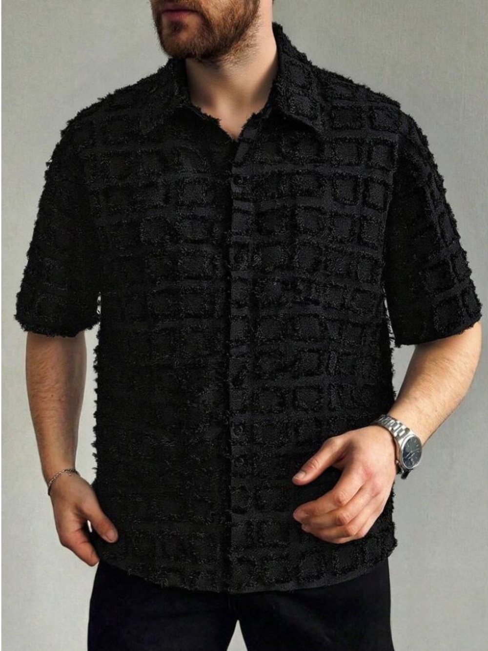 Four Square Tufted Short Sleeve Shirt 21.5" armpit to armpit Cotton blend